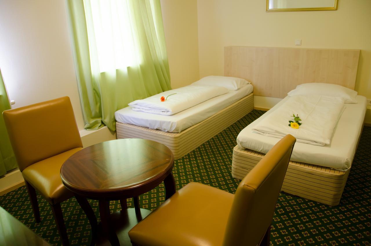 Panorama Hotel Frankfurt Offenbach Sued Buitenkant foto